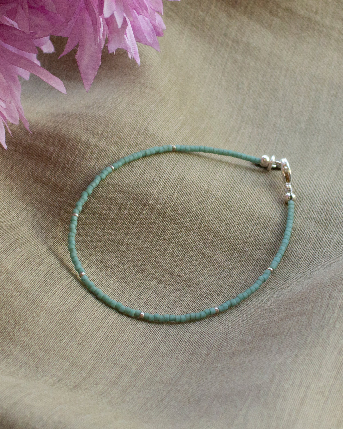 mintgroen fijn kralenarmbandje