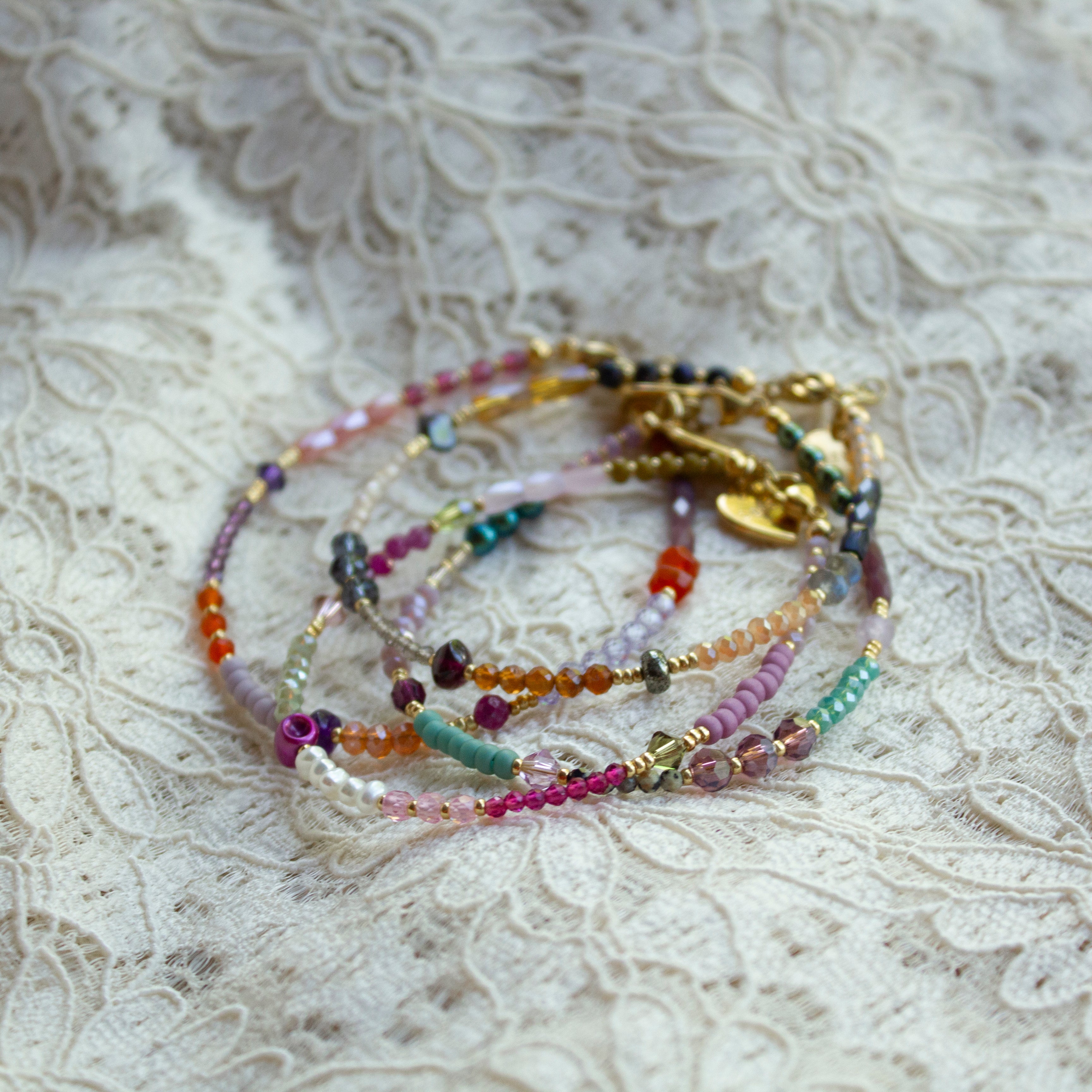 burgundy mix limited edition armbandje