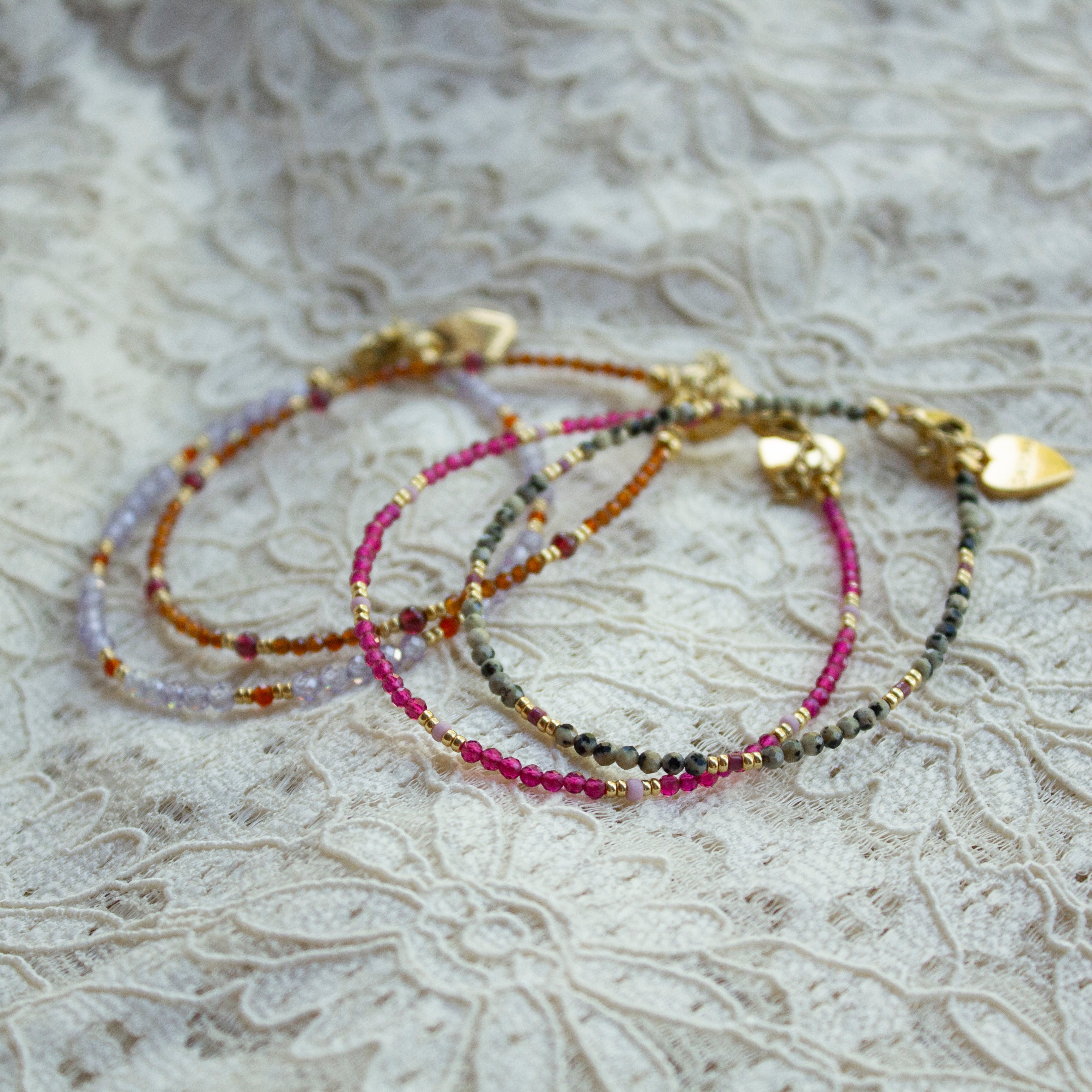 garnet limited edition armbandje