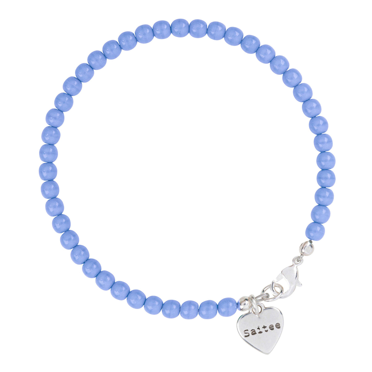 felblauw lila kralenarmbandje met hartjes bedel