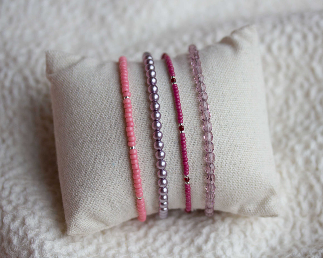 Lucky pink Saitee armbandje