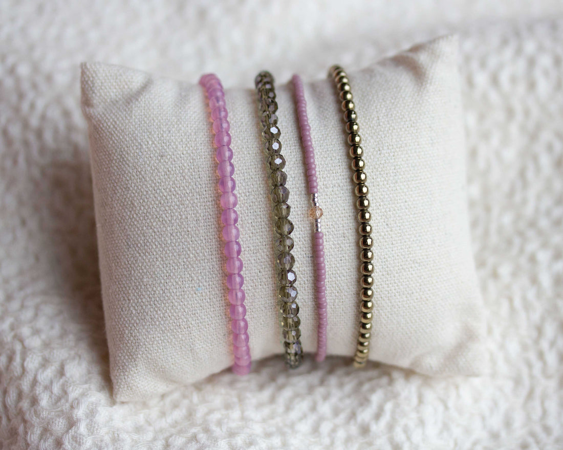 Sparkle greige Saitee armbandje