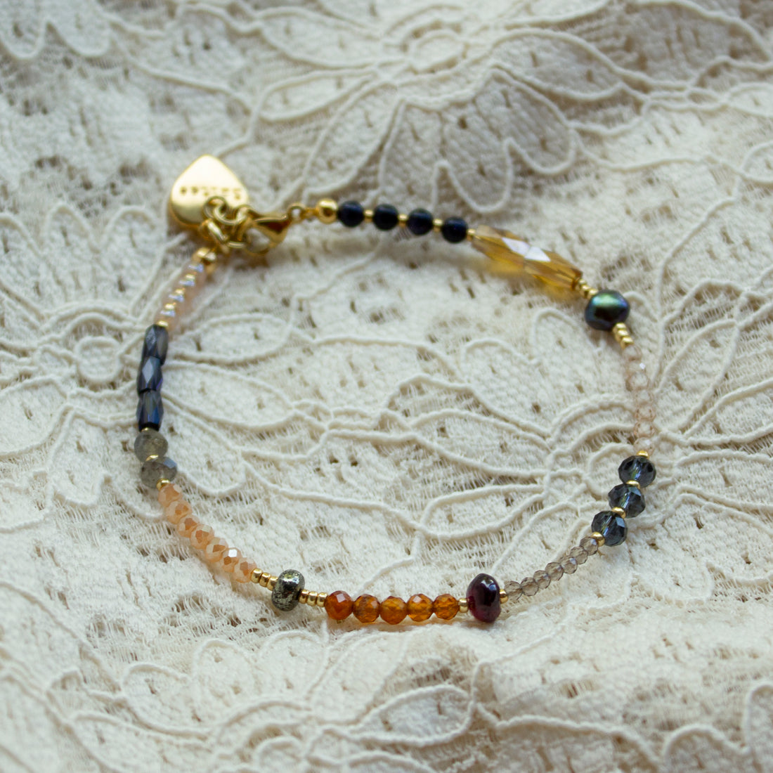 burgundy mix limited edition armbandje