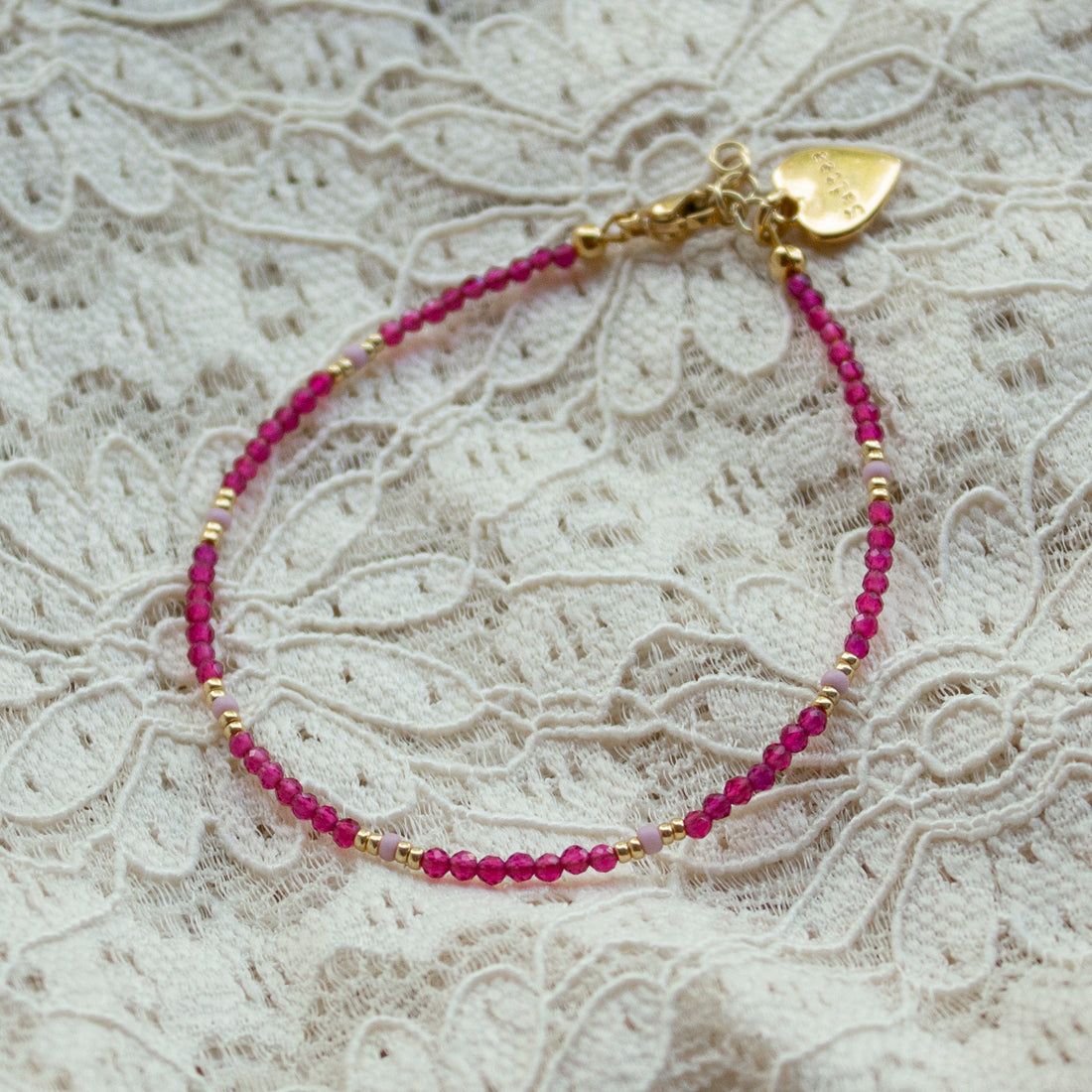 ruby limited edition armbandje