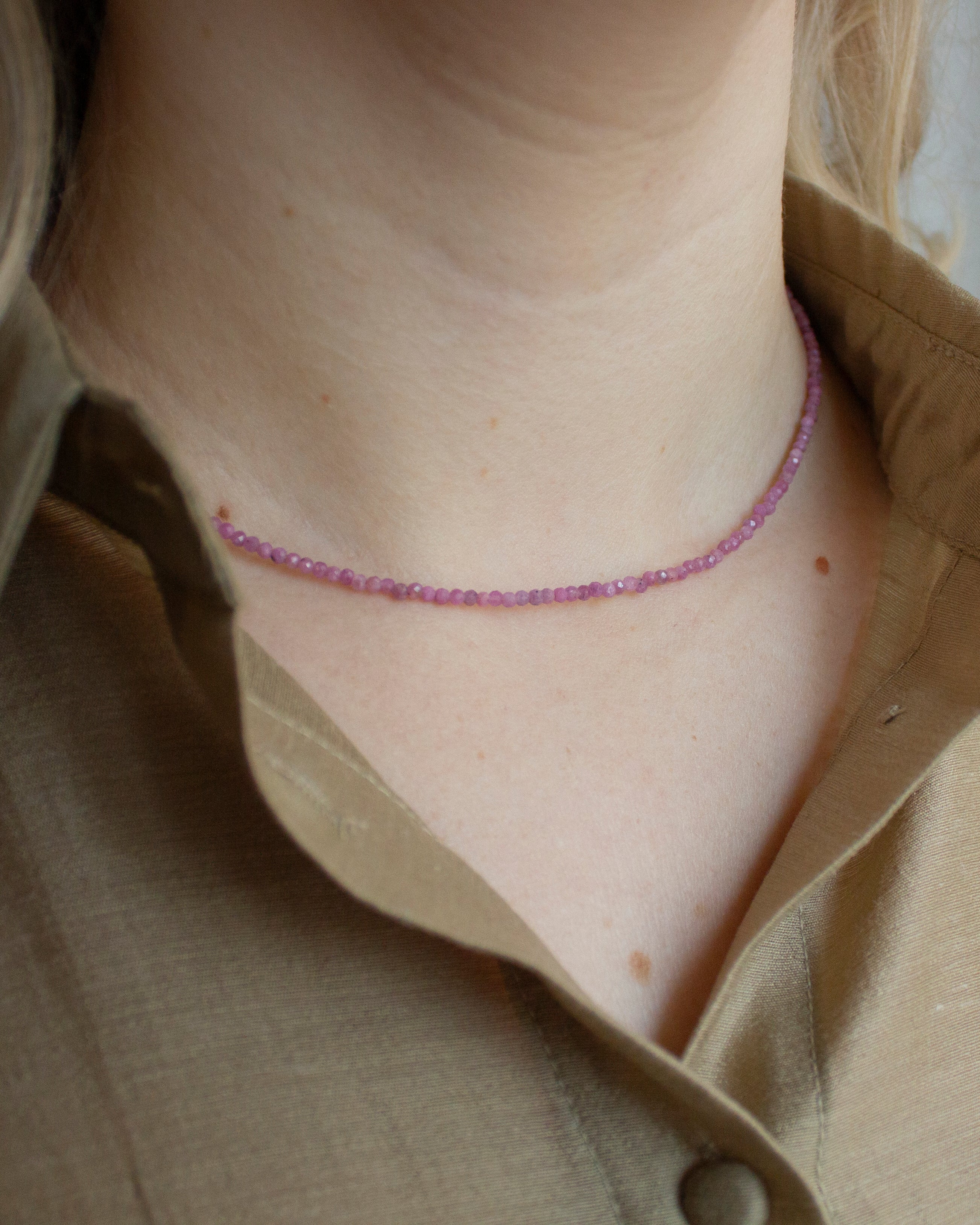 Robijn edelsteen kettinkje