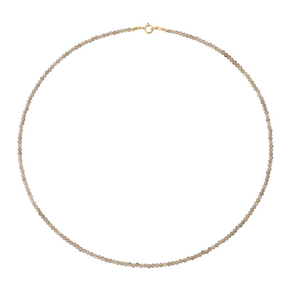 grijsbruin fijn kralenkettinkje gemaakt van rookkwarts edelsteen met gouden slotje